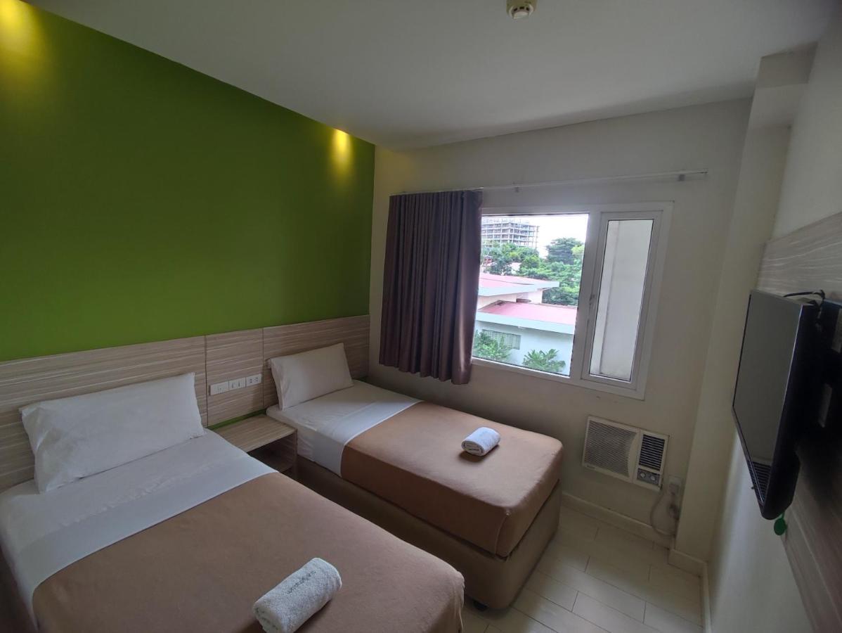Westpoint Hotel Cebu Zewnętrze zdjęcie