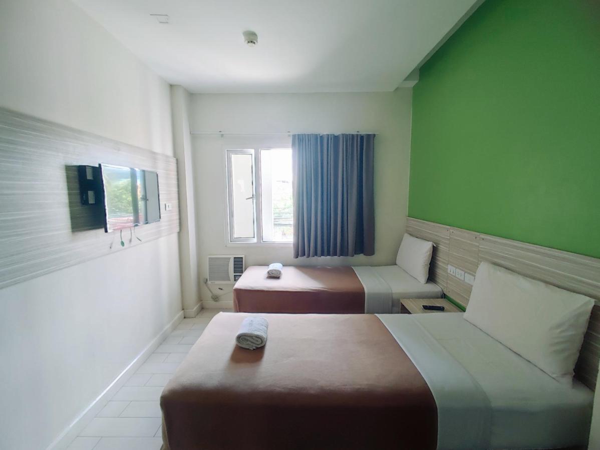 Westpoint Hotel Cebu Zewnętrze zdjęcie