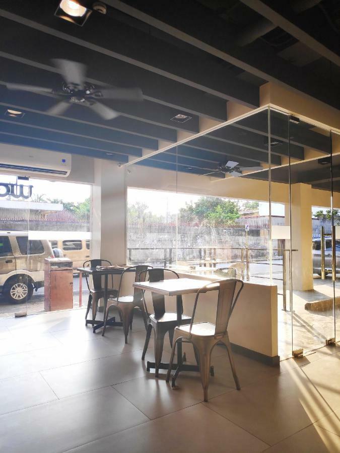 Westpoint Hotel Cebu Zewnętrze zdjęcie